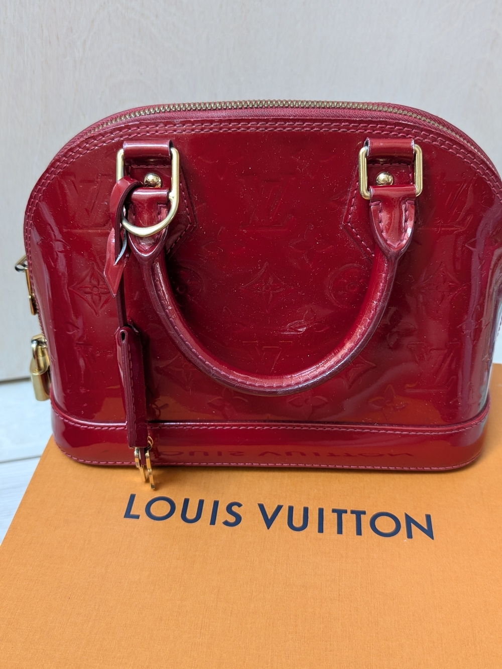 Louis Vuitton Alma BB Vernis Patent Leather Satchel in Red w COA